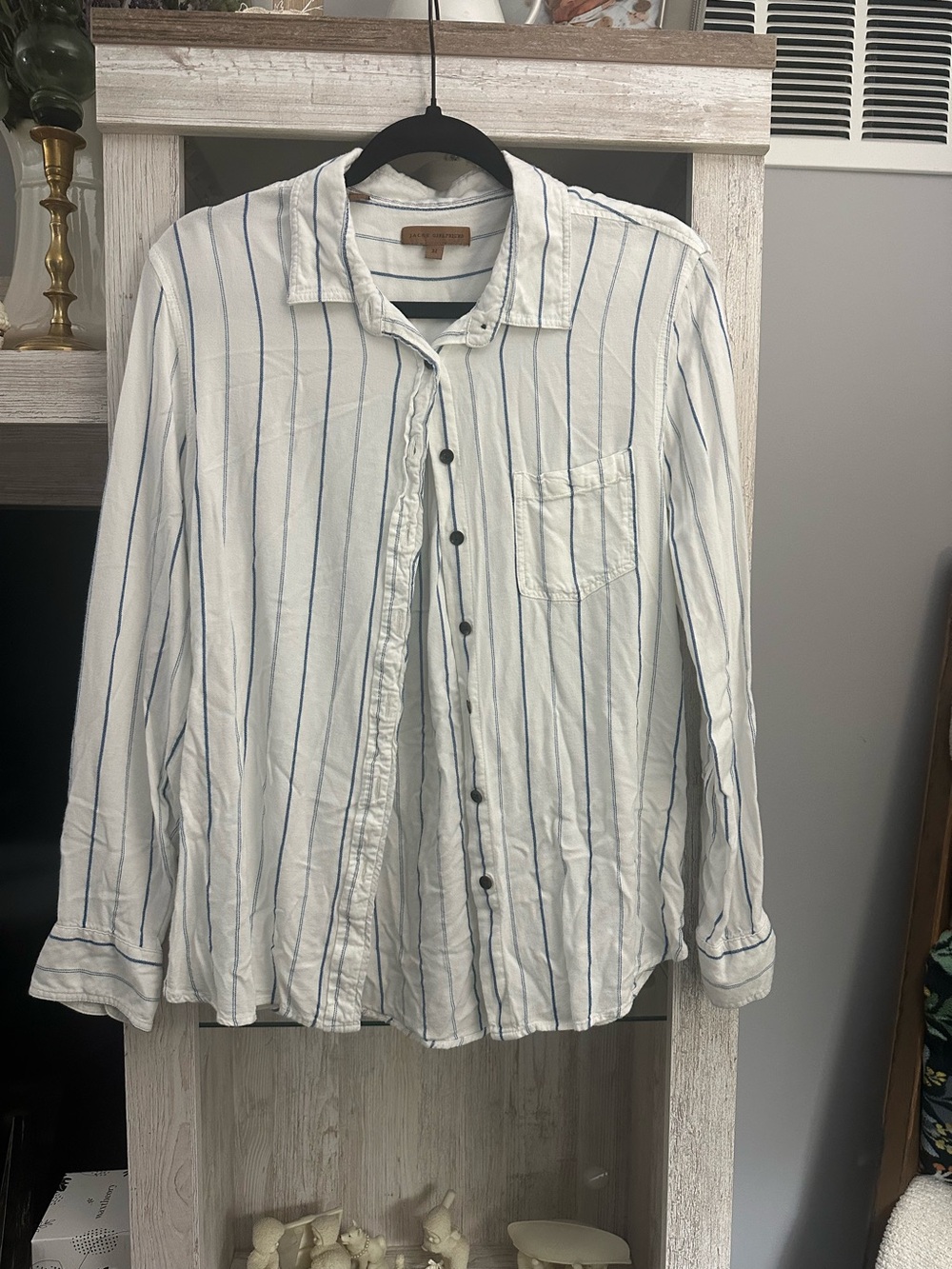 JACHS Girlfriend White Button-Up Shirt with Blue Stripes